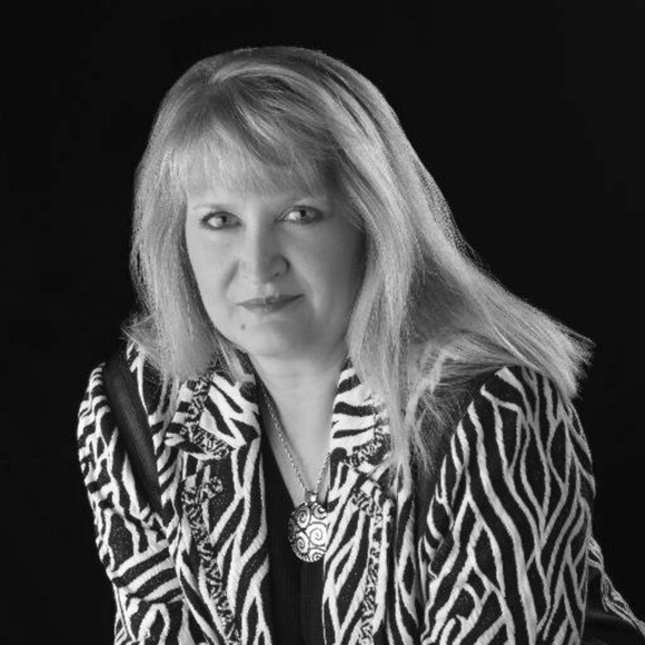 Meet your Posher, Donna - Picture 5 of 7